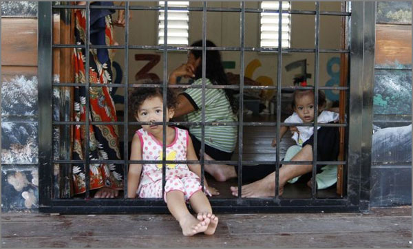 Christmas Island puts kids at risk