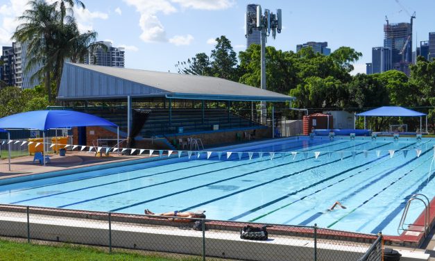 Lap of Honour for Legend of Musgrave Park Pool