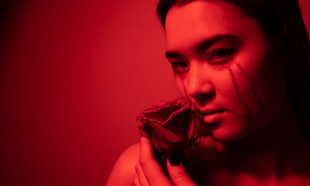 HELLO, HALLOWEEN!  WEST ENDER CHARLOTTE MOON DEBUTS HER VAMPIRE-THEMED ‘FLEDGLING’ MUSIC VIDEO
