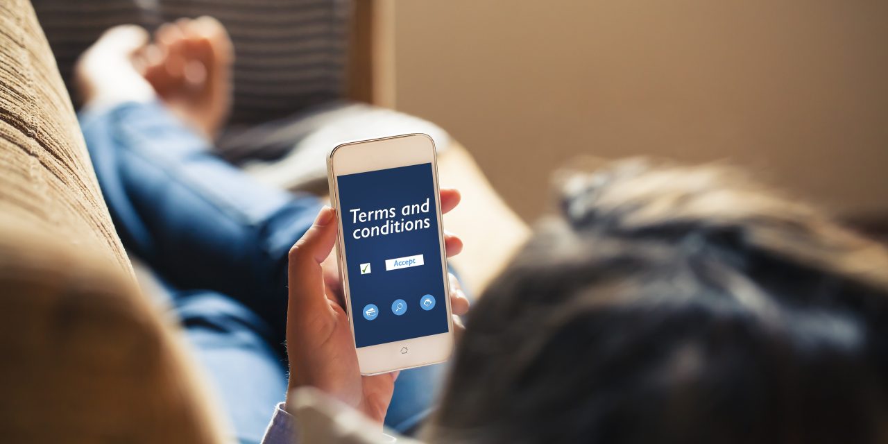 Legal Aid Queensland: Understand your contract before buying a mobile phone this Christmas