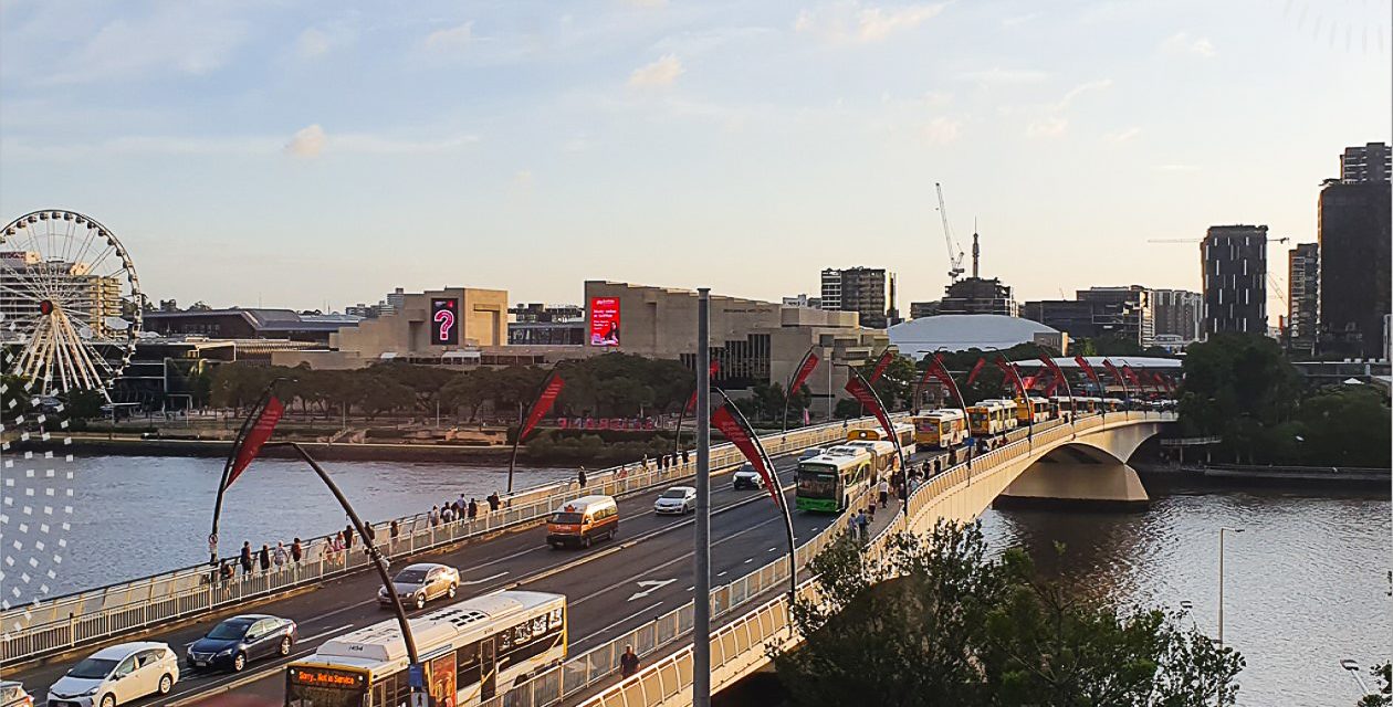 What does the closure of Victoria Bridge mean for residents of 4101?