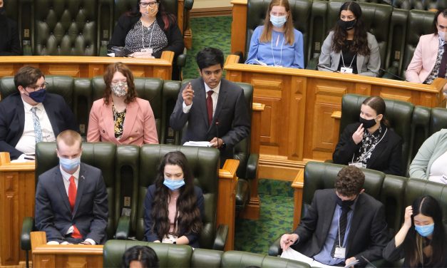 Passionate Young Voices to form 27th Queensland Youth Parliament