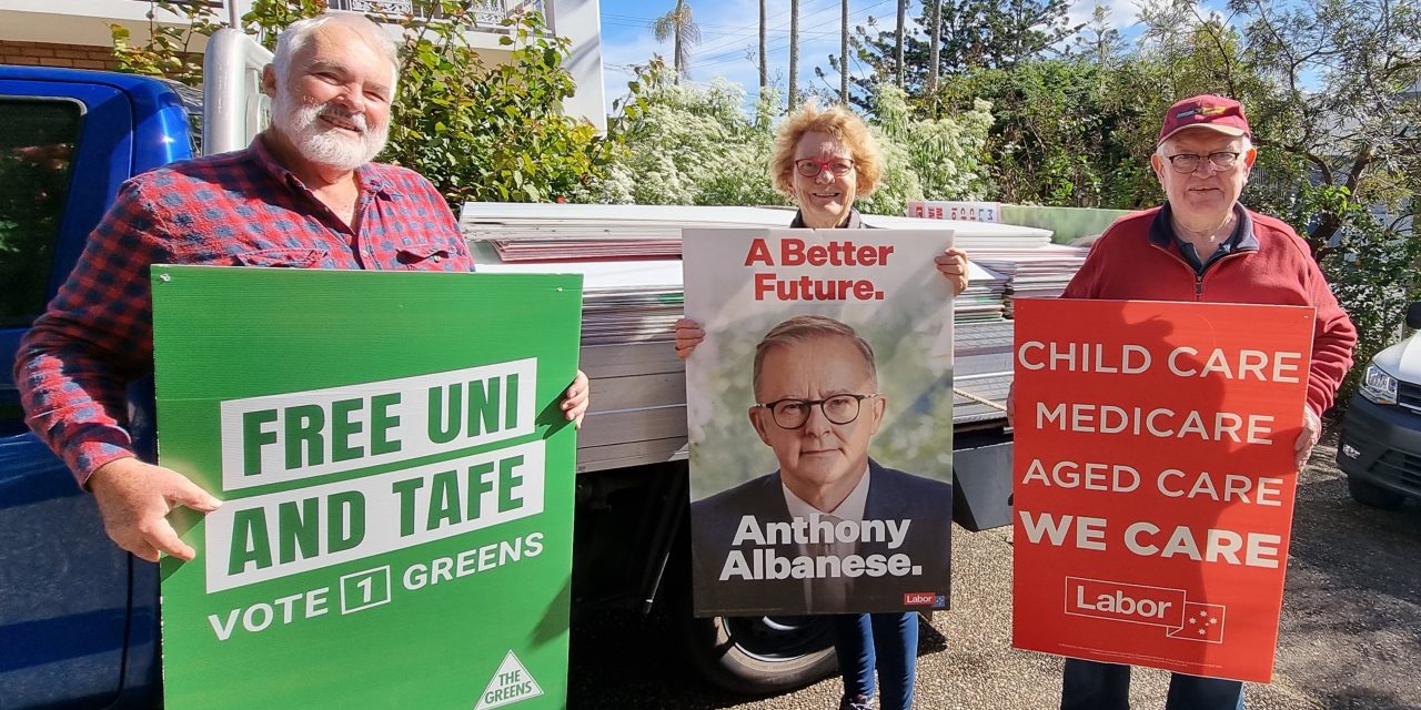West End to Lismore | Election corflutes warm flooded homes.