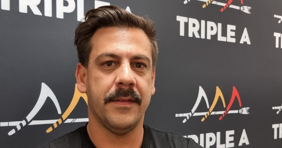 Triple A’s Dan Rennie takes a turn at Qmusic.