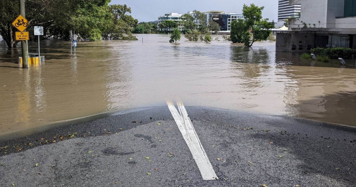 Sleep & Flooding – Residual impacts in flood affected areas.